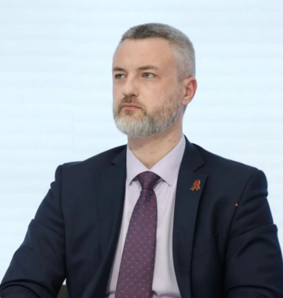 Вода, мусор и тарифы: Александр Рябикин ответит на острые вопросы жителей Кисловодска в прямом эфире